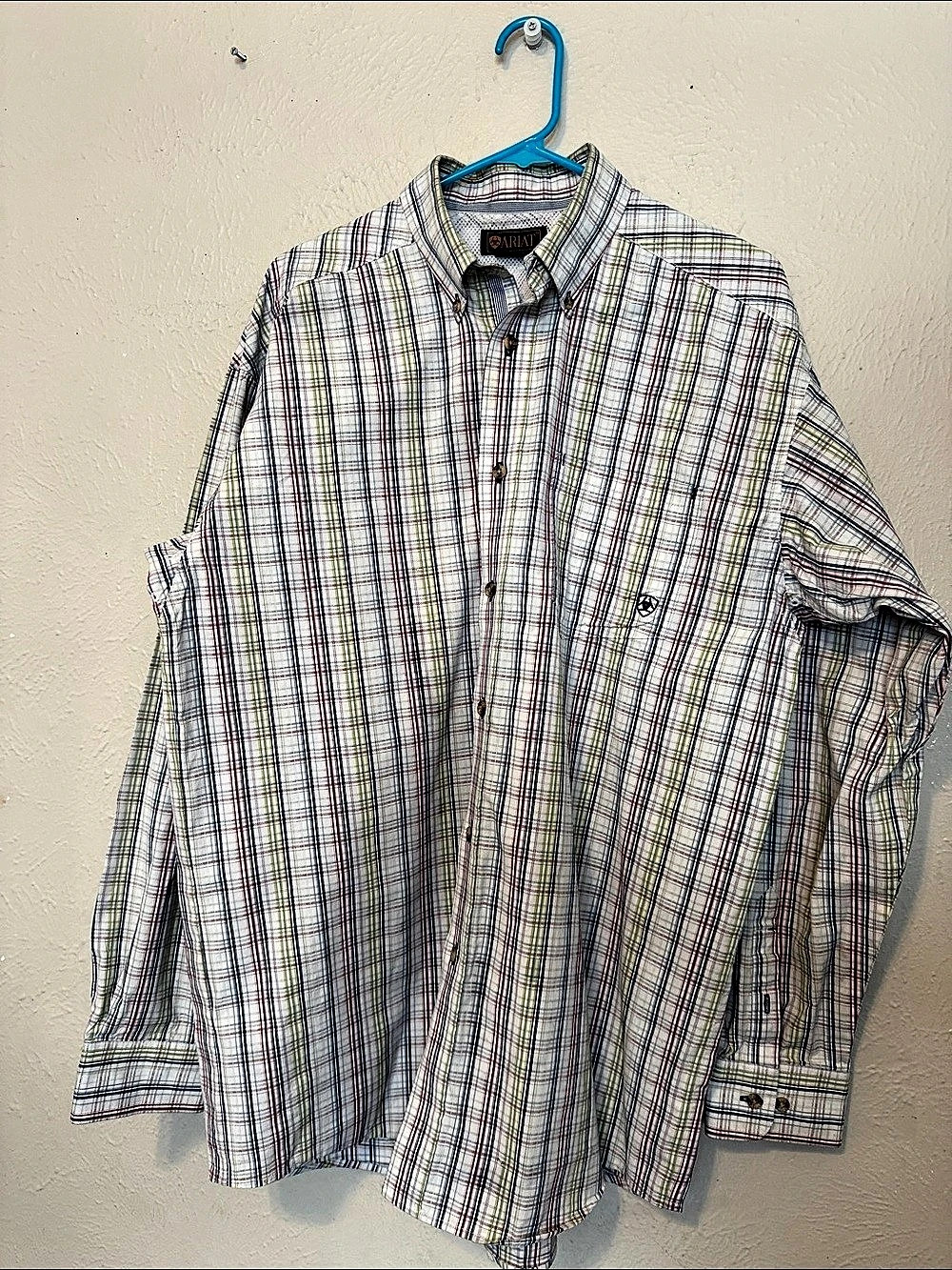 ARIAT Men's Plaid Button Down Size Large Like New